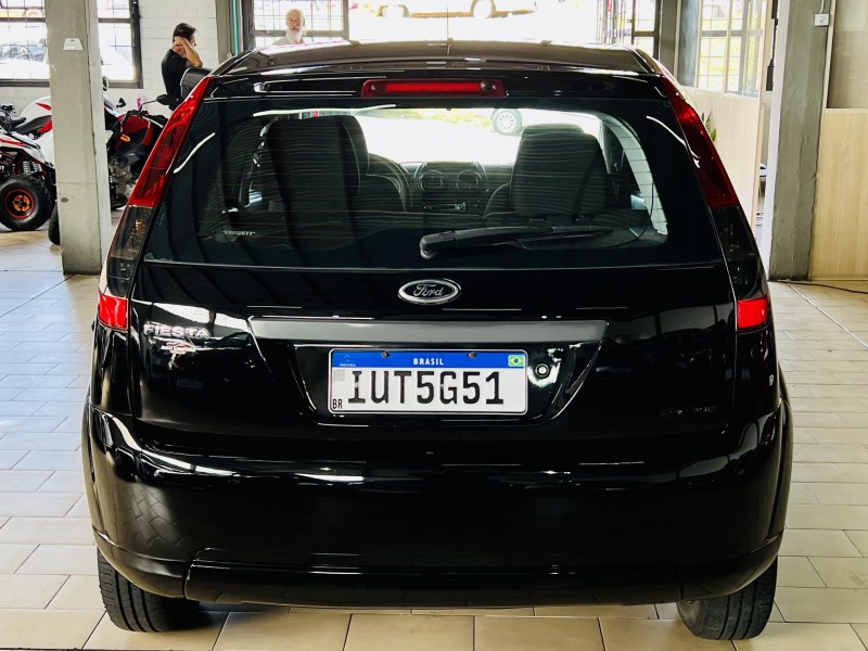 FIESTA 1.0 MPI CLASS 8V FLEX 4P MANUAL - 2014 - CAXIAS DO SUL