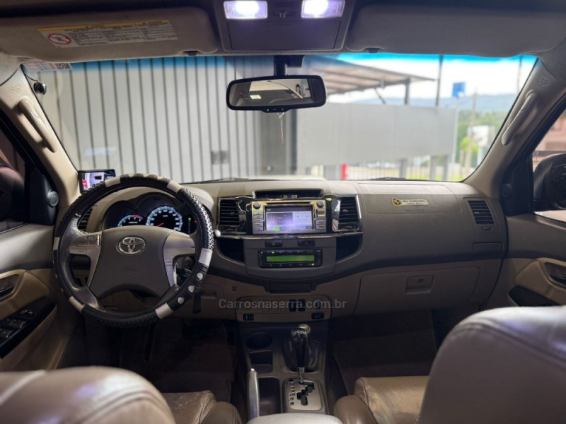 HILUX SW4 3.0 SRV 4X4 16V TURBO INTERCOOLER DIESEL 4P AUTOMÁTICO - 2012 - DOIS IRMãOS