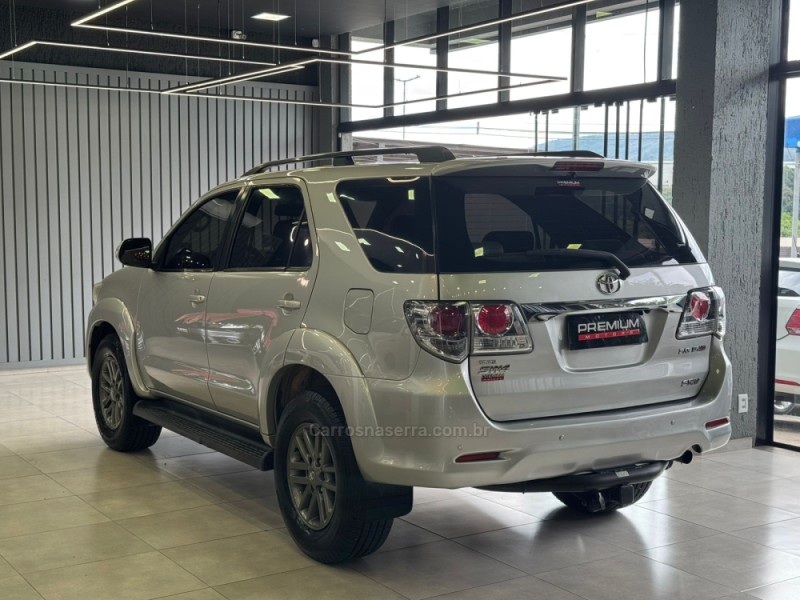 HILUX SW4 3.0 SRV 4X4 16V TURBO INTERCOOLER DIESEL 4P AUTOMÁTICO - 2012 - DOIS IRMãOS