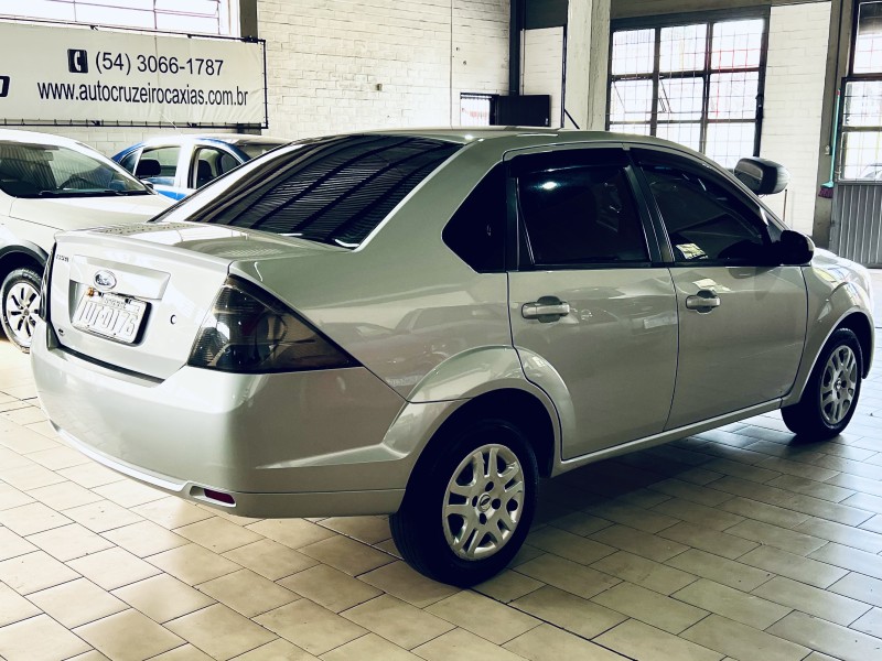 FIESTA 1.0 MPI SEDAN 8V FLEX 4P MANUAL - 2014 - CAXIAS DO SUL