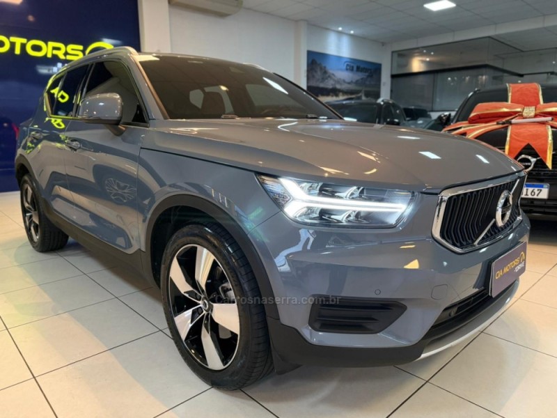 XC 40 2.0 T5 GASOLINA MOMENTUM AWD GEARTRONIC - 2020 - SãO LEOPOLDO