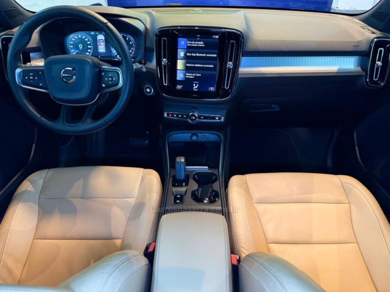 XC 40 2.0 T5 GASOLINA MOMENTUM AWD GEARTRONIC - 2020 - SãO LEOPOLDO
