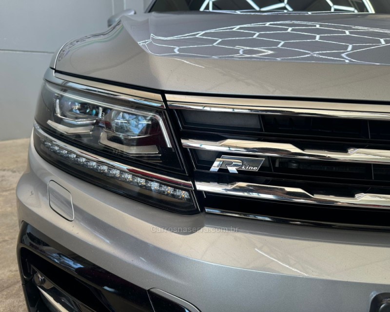 TIGUAN 2.0 ALLSPACE R-LINE 350 TSI 4X4 GASOLINA 4P - 2021 - VACARIA
