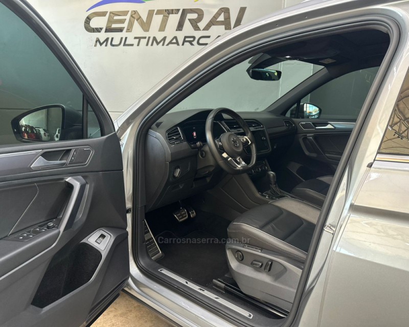 TIGUAN 2.0 ALLSPACE R-LINE 350 TSI 4X4 GASOLINA 4P - 2021 - VACARIA
