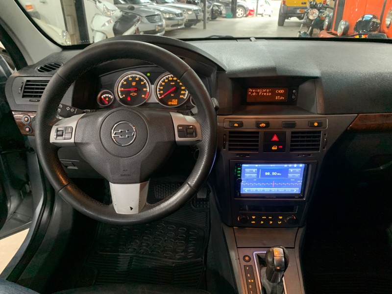 VECTRA 2.4 MPFI ELITE 16V FLEX 4P AUTOMÁTICO - 2006 - CAXIAS DO SUL
