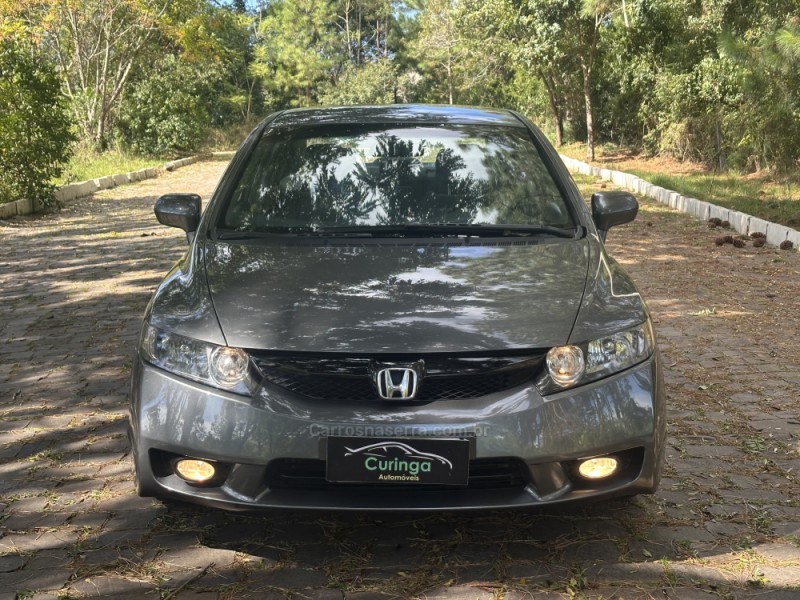 CIVIC 1.8 LXS 16V FLEX 4P AUTOMÁTICO - 2010 - NOVA PRATA