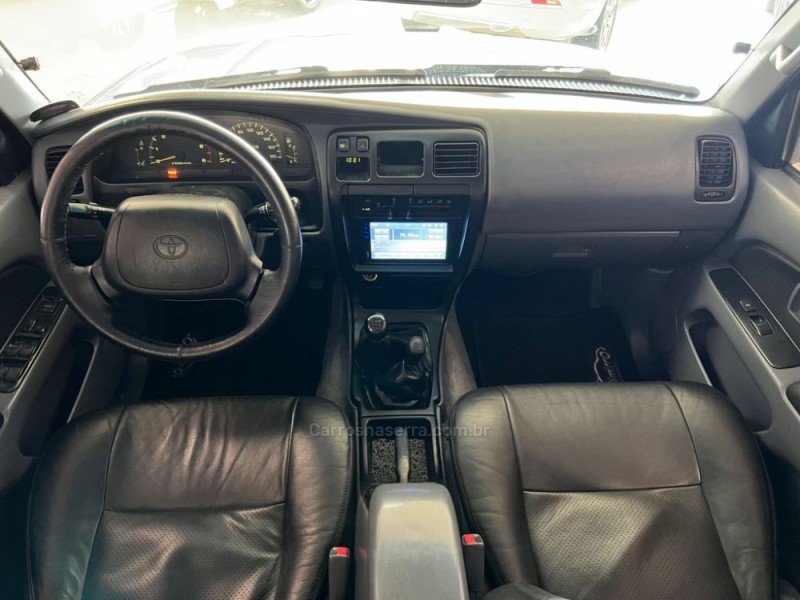 HILUX SW4 3.0 4X4 8V TURBO DIESEL 4P MANUAL - 1997 - TAQUARA