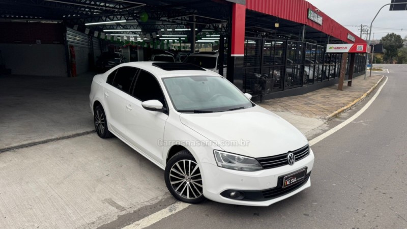 JETTA 2.0 COMFORTLINE FLEX 4P TIPTRONIC