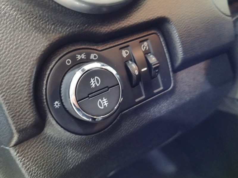 TRACKER 1.8 MPFI LTZ 4X2 16V FLEX 4P AUTOMÁTICO - 2015 - CAXIAS DO SUL
