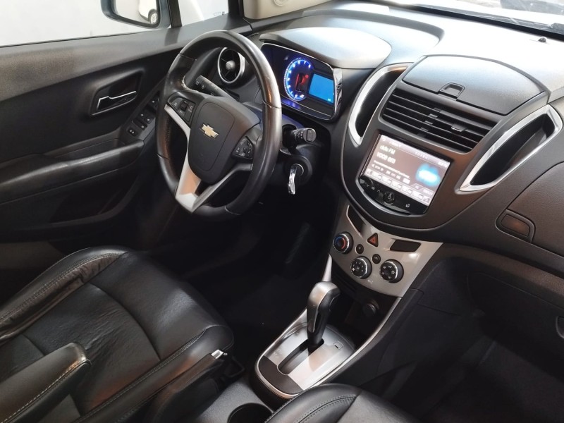 TRACKER 1.8 MPFI LTZ 4X2 16V FLEX 4P AUTOMÁTICO - 2015 - CAXIAS DO SUL