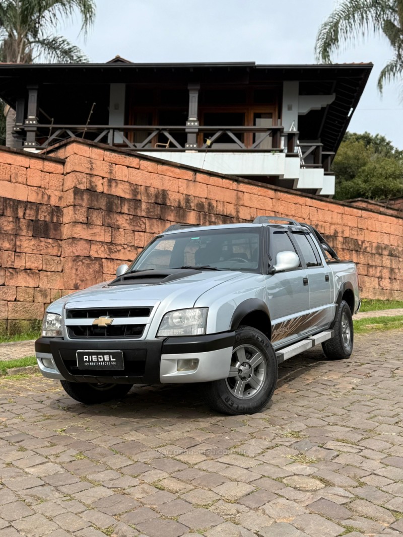 s10 2.8 rodeio 4x4 cd 12v turbo electronic intercooler diesel 4p manual 2011 venancio aires
