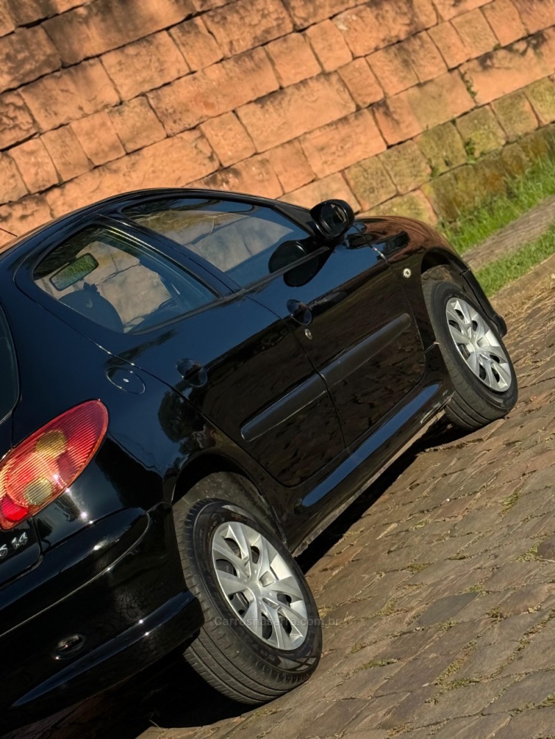 206 1.4 PRESENCE 8V GASOLINA 4P MANUAL - 2008 - VENâNCIO AIRES