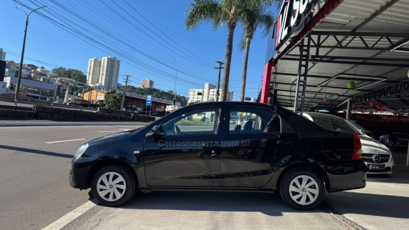 ETIOS 1.5 XS SEDAN 16V FLEX 4P AUTOMÁTICO - 2018 - CAXIAS DO SUL