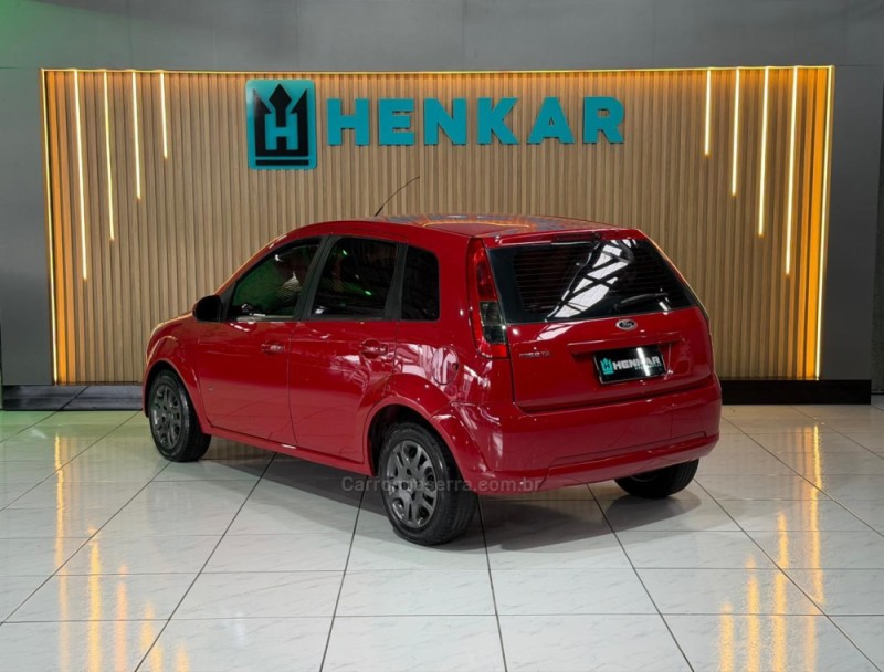 FIESTA 1.0 ROCAM SE 8V FLEX 4P MANUAL - 2014 - CAMPO BOM