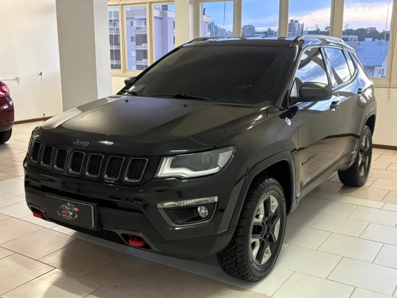 COMPASS 2.0 16V DIESEL TRAILHAWK 4X4 AUTOMÁTICO - 2018 - BENTO GONçALVES