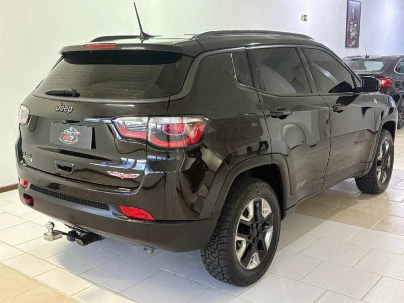 COMPASS 2.0 16V DIESEL TRAILHAWK 4X4 AUTOMÁTICO - 2018 - BENTO GONçALVES