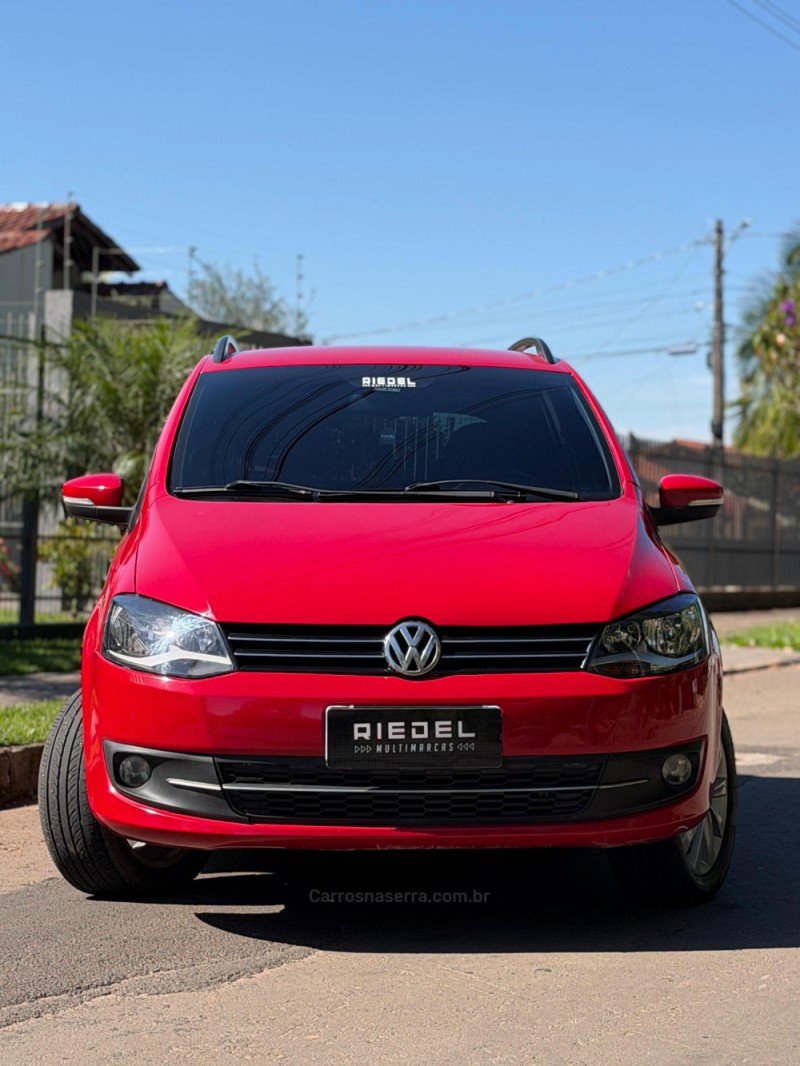 SPACEFOX 1.6 MSI TRENDLINE 8V FLEX 4P MANUAL - 2011 - VENâNCIO AIRES