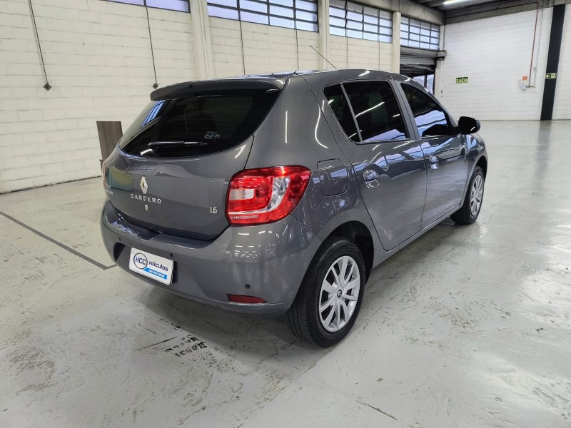 SANDERO 1.6 EXPRESSION 8V FLEX 4P MANUAL - 2018 - CAXIAS DO SUL