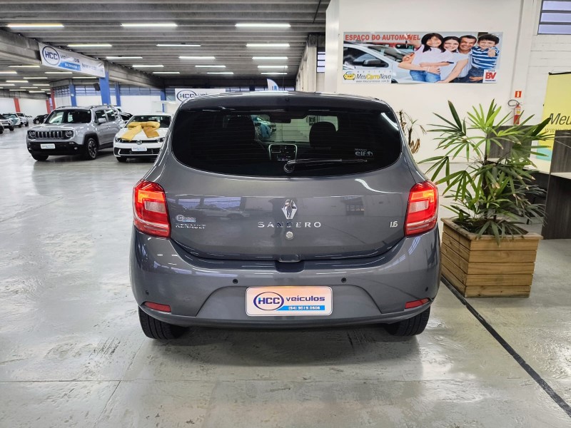 SANDERO 1.6 EXPRESSION 8V FLEX 4P MANUAL - 2018 - CAXIAS DO SUL