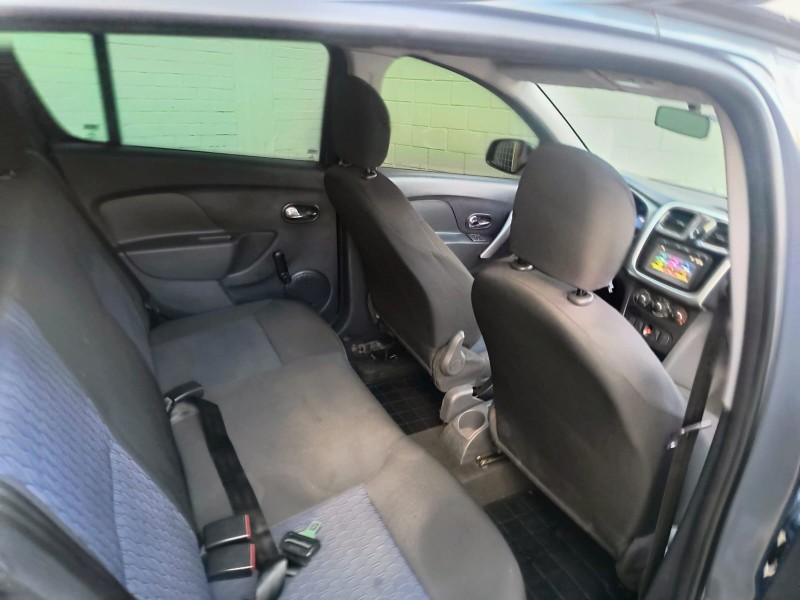 SANDERO 1.6 EXPRESSION 8V FLEX 4P MANUAL - 2018 - CAXIAS DO SUL