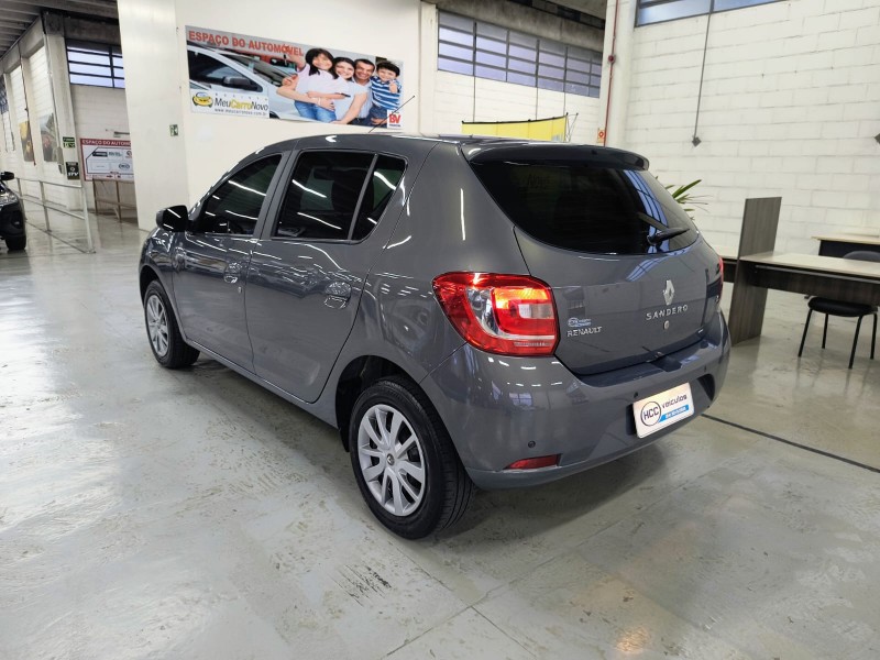 SANDERO 1.6 EXPRESSION 8V FLEX 4P MANUAL - 2018 - CAXIAS DO SUL