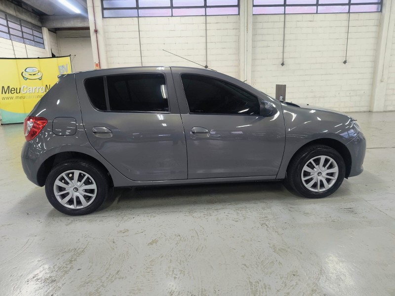 SANDERO 1.6 EXPRESSION 8V FLEX 4P MANUAL - 2018 - CAXIAS DO SUL