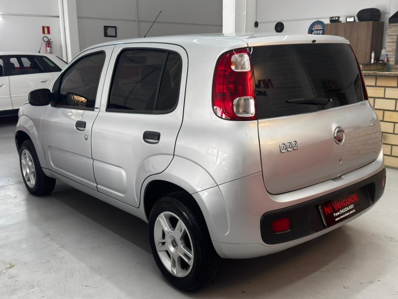UNO 1.0 EVO VIVACE 8V FLEX 4P MANUAL - 2013 - CAXIAS DO SUL