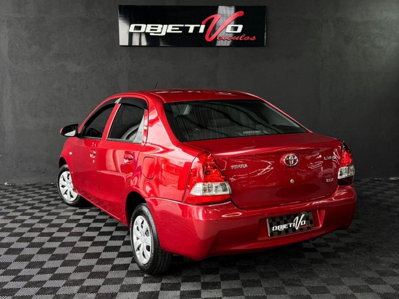 ETIOS 1.5 X PLUS SEDAN 16V FLEX 4P MANUAL - 2017 - CAXIAS DO SUL