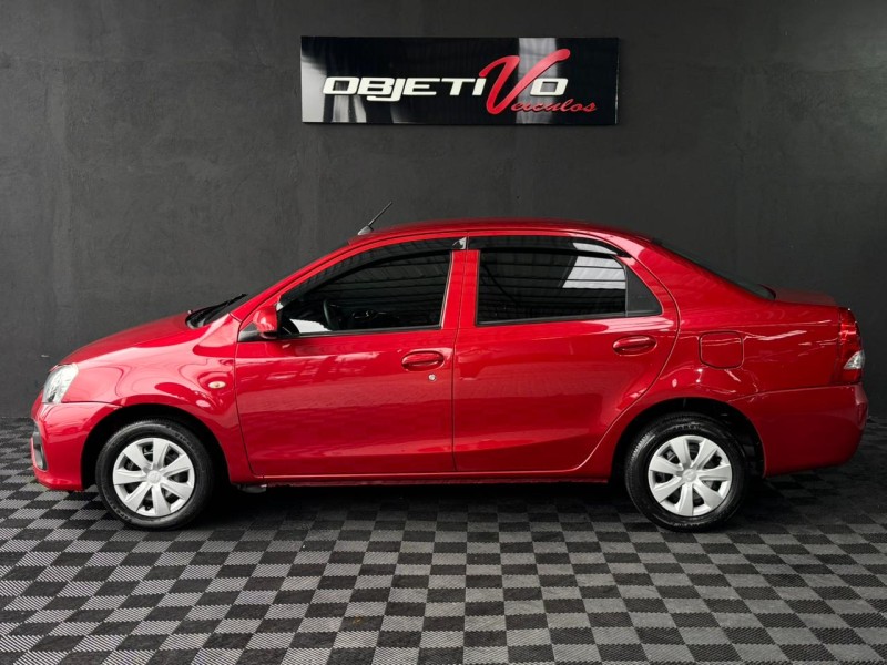 ETIOS 1.5 X PLUS SEDAN 16V FLEX 4P MANUAL - 2017 - CAXIAS DO SUL