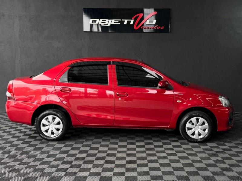 ETIOS 1.5 X PLUS SEDAN 16V FLEX 4P MANUAL - 2017 - CAXIAS DO SUL