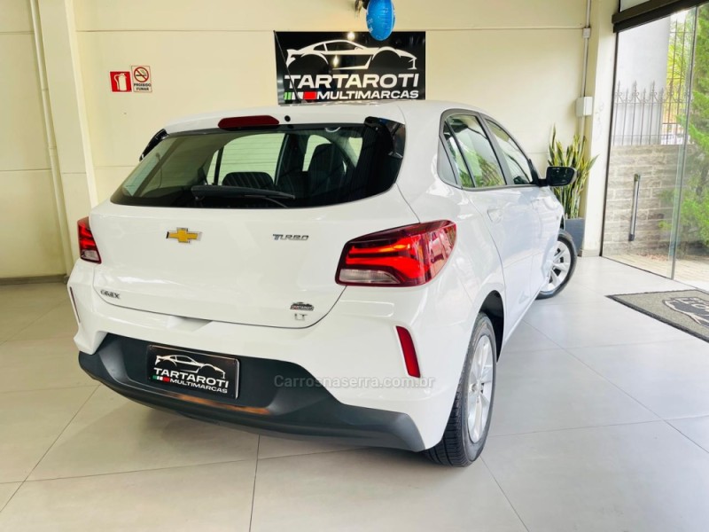 ONIX 1.0 LT 12V TURBO FLEX 4P AUTOMÁTICO - 2022 - CAXIAS DO SUL