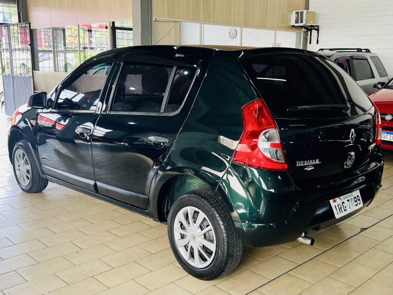 SANDERO 1.0 EXPRESSION 16V FLEX 4P MANUAL - 2011 - CAXIAS DO SUL