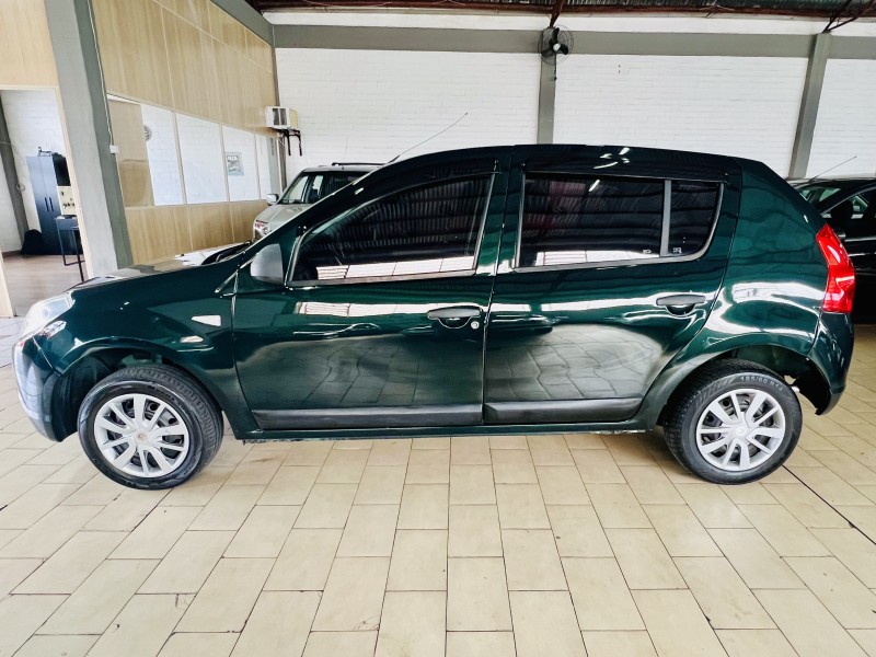 SANDERO 1.0 EXPRESSION 16V FLEX 4P MANUAL - 2011 - CAXIAS DO SUL