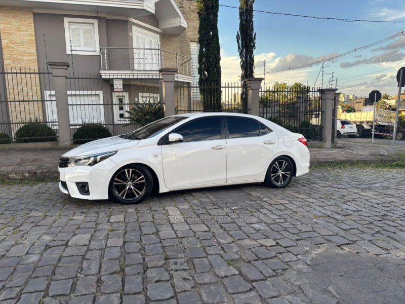 COROLLA 2.0 ALTIS PREMIUM 16V FLEX 4P AUTOMÁTICO - 2016 - CAXIAS DO SUL