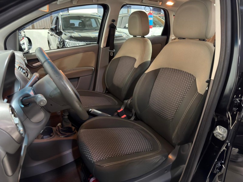 GRAND SIENA 1.6 MPI ESSENCE 16V FLEX 4P MANUAL - 2014 - CAXIAS DO SUL