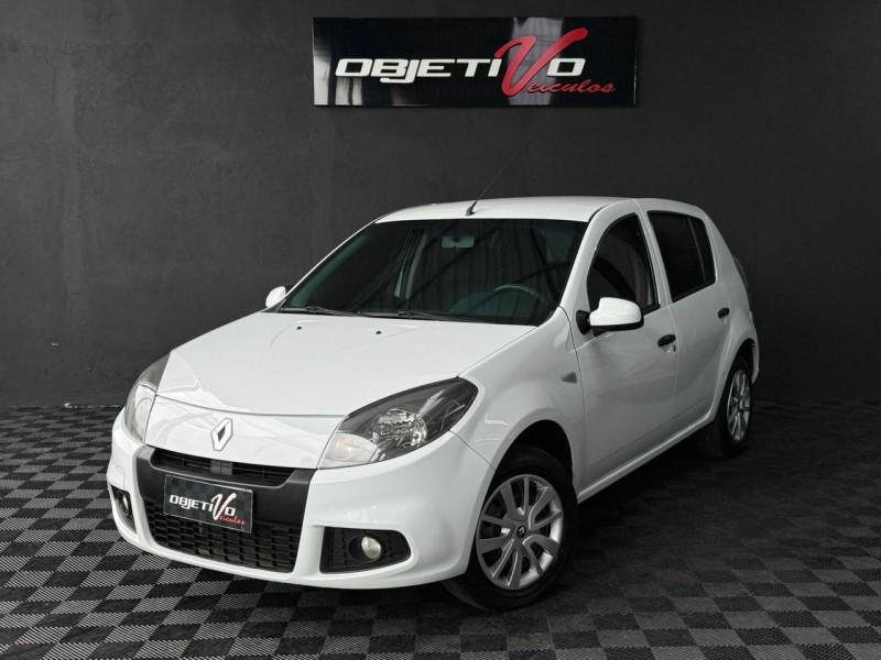 SANDERO 1.0 EXPRESSION 16V FLEX 4P MANUAL - 2014 - CAXIAS DO SUL