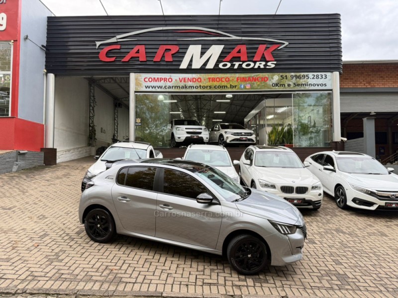 208 1.0 style flex 6v 4p manual 2023 dois irmaos