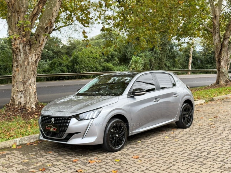 208 1.0 STYLE FLEX 6V 4P MANUAL - 2023 - DOIS IRMãOS