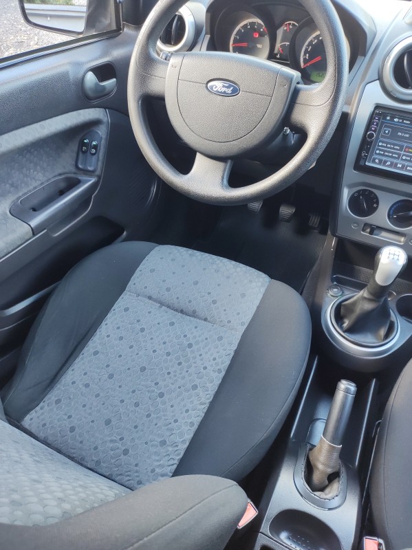 FIESTA 1.6 MPI CLASS HATCH 8V FLEX 4P MANUAL - 2012 - VALE REAL