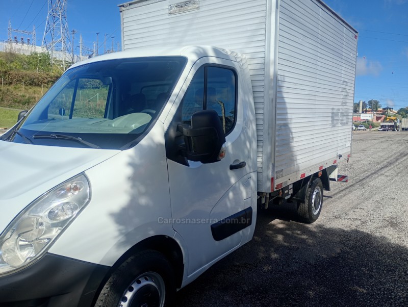 MASTER 2.3 DCI CHASSI CABINE L2H1 16V DIESEL 2P MANUAL - 2017 - FARROUPILHA