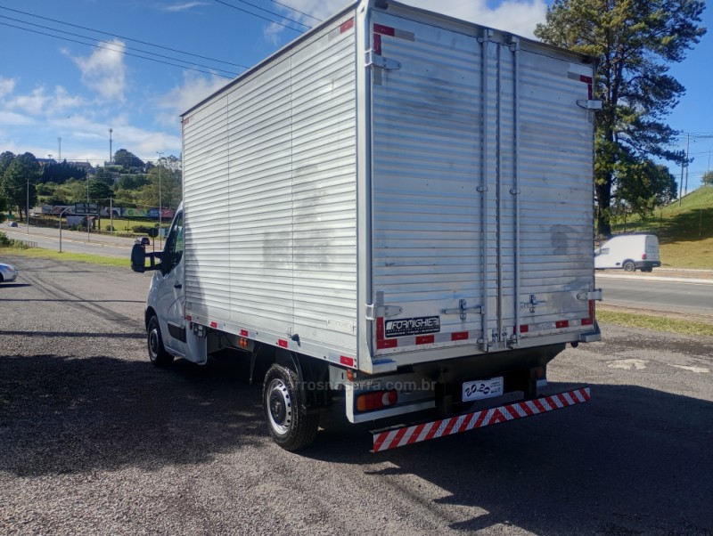MASTER 2.3 DCI CHASSI CABINE L2H1 16V DIESEL 2P MANUAL - 2017 - FARROUPILHA