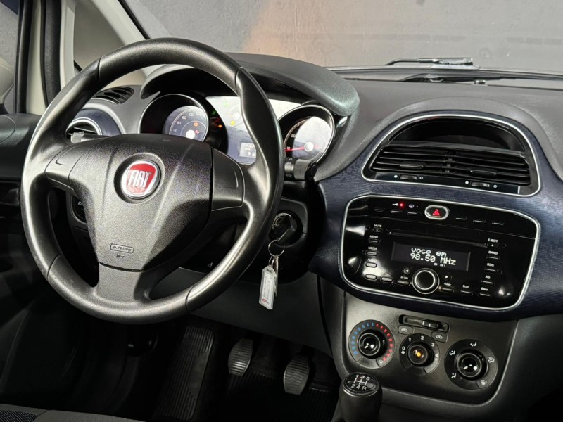 PUNTO 1.4 ATTRACTIVE 8V FLEX 4P MANUAL - 2013 - CAXIAS DO SUL