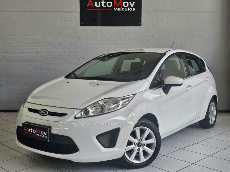 FIESTA 1.6 SE HATCH 16V FLEX 4P MANUAL - 2012 - CAXIAS DO SUL