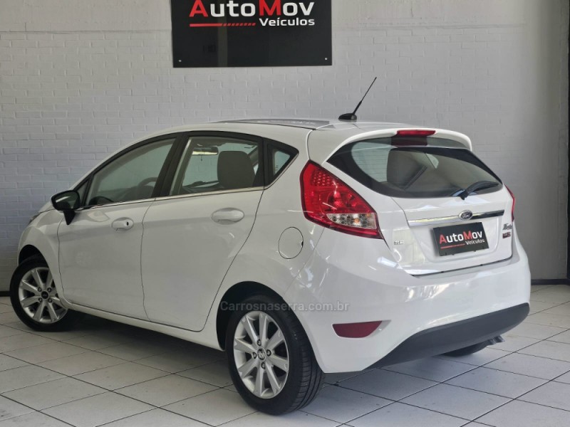 FIESTA 1.6 SE HATCH 16V FLEX 4P MANUAL - 2012 - CAXIAS DO SUL