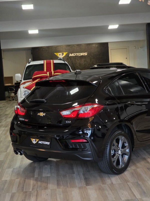 CRUZE 1.4 TURBO LTZ II SPORT HATCH 16V FLEX 4P AUTOMÁTICO - 2018 - CAXIAS DO SUL