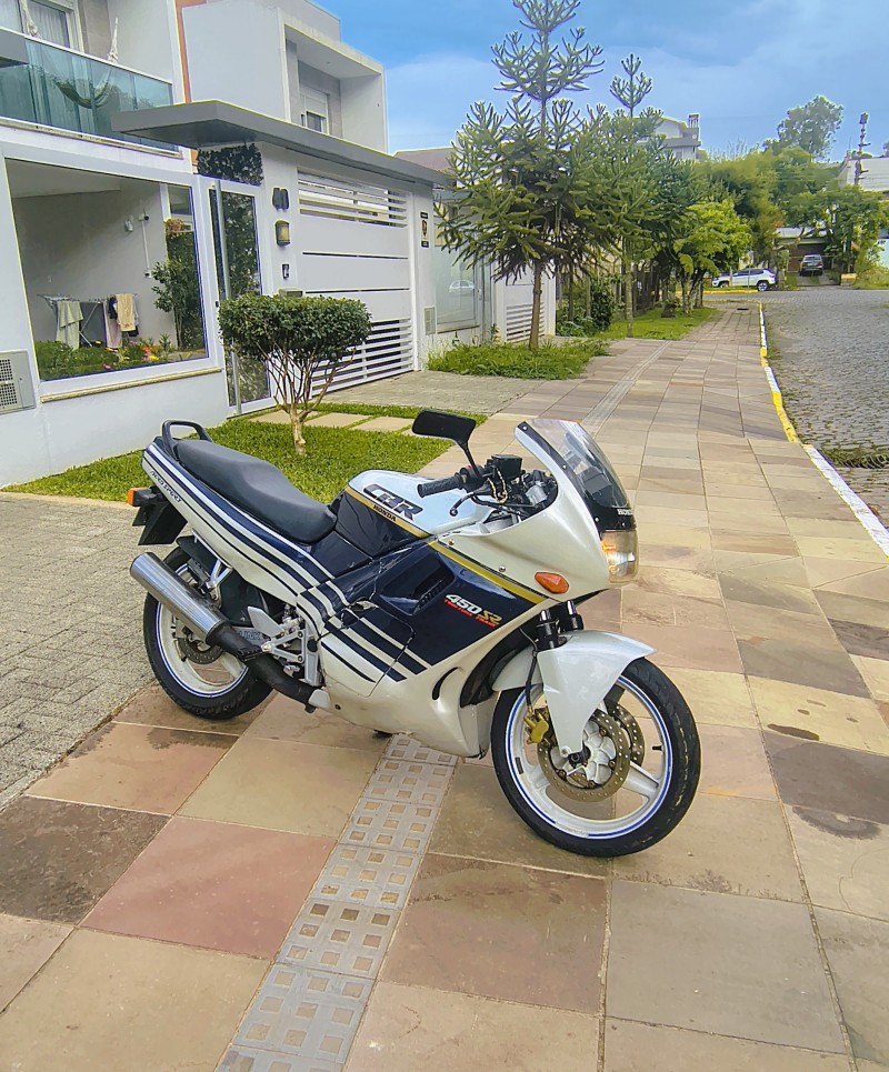CBR 450 SR - 1990 - FARROUPILHA