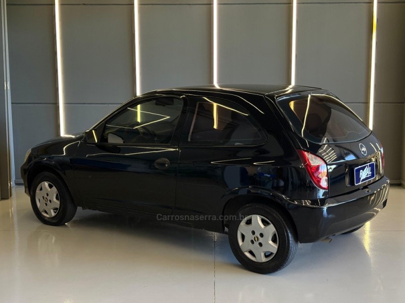 CELTA 1.0 MPFI LIFE 8V FLEX 2P MANUAL - 2010 - SAPIRANGA