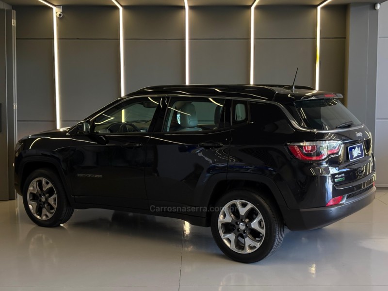RENEGADE 2.0 16V TURBO DIESEL LONGITUDE 4P 4X4 AUTOMÁTICO - 2019 - SAPIRANGA
