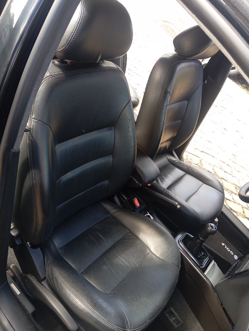 GOLF 2.0 MI COMFORTLINE 8V GASOLINA 4P MANUAL - 2000 - CAXIAS DO SUL