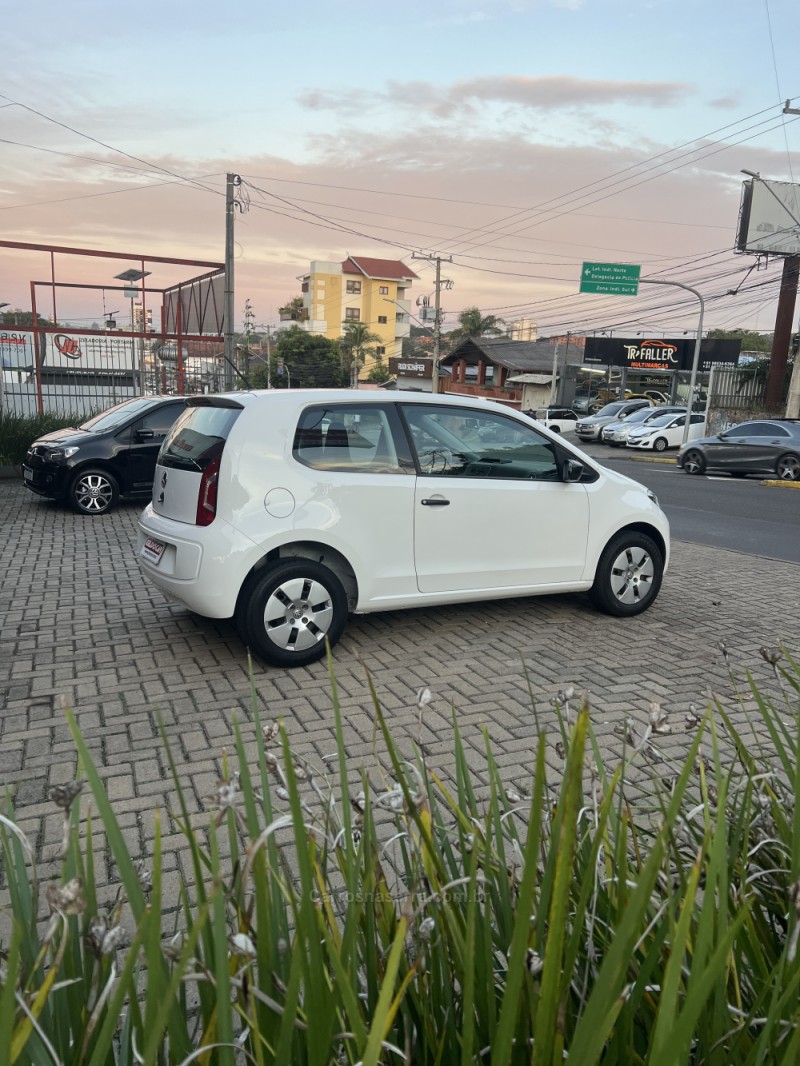 UP 1.0 MPI TAKE UP 12V FLEX 2P MANUAL - 2015 - CAMPO BOM